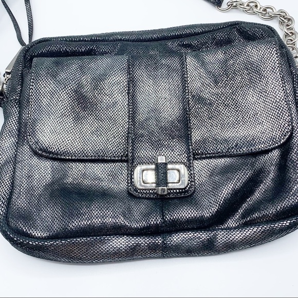 B. Makowsky silver Shimmer Bag Black Chain Strap - Picture 2 of 12